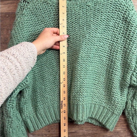 Universal Thread Textured Knit Sweater in Sage - Picture 8 of 8